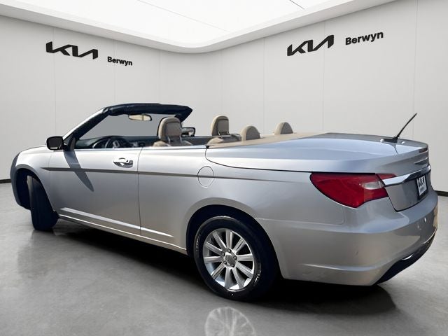2012 Chrysler 200 Touring