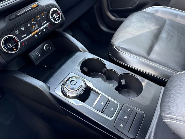 2020 Ford Escape Hybrid Titanium