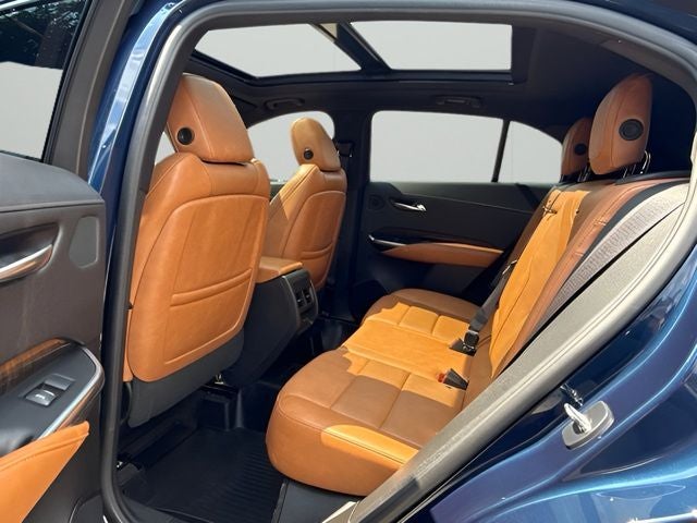 2021 Cadillac XT4 Premium Luxury