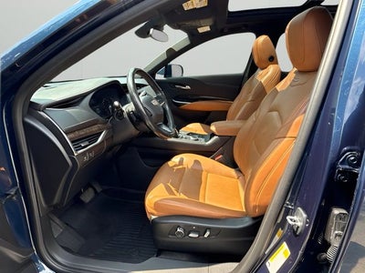 2021 Cadillac XT4 Premium Luxury
