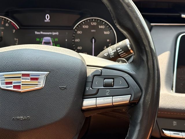 2021 Cadillac XT4 Premium Luxury