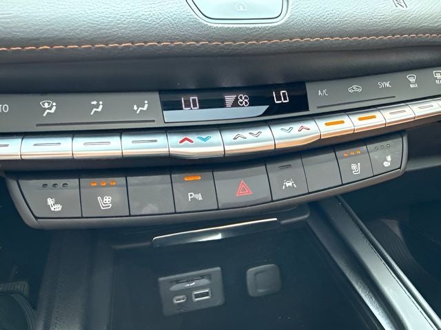 2021 Cadillac XT4 Premium Luxury