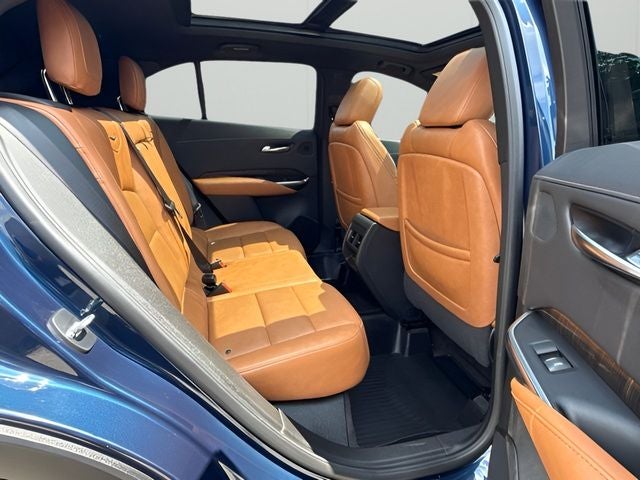 2021 Cadillac XT4 Premium Luxury