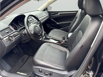 2016 Volkswagen Passat 1.8T SE