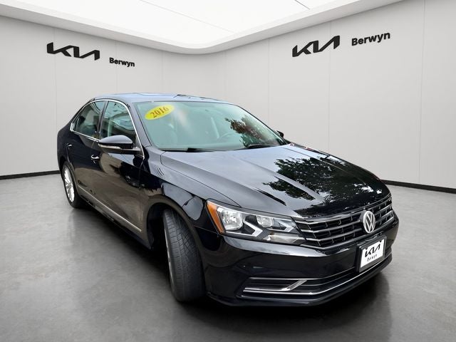 2016 Volkswagen Passat 1.8T SE