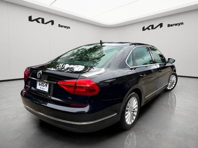 2016 Volkswagen Passat 1.8T SE
