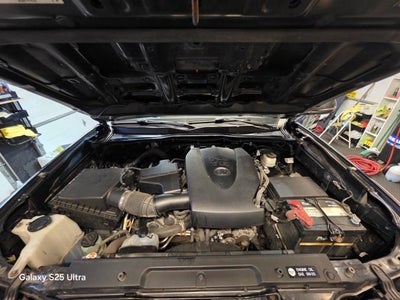 2018 Toyota Tacoma TRD Sport V6