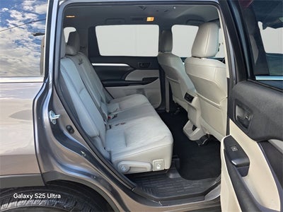 2017 Toyota Highlander LE Plus