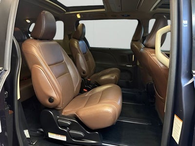 2019 Toyota Sienna Limited Premium 7 Passenger