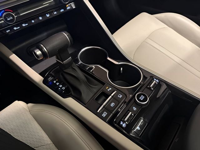 2022 Kia K5 EX