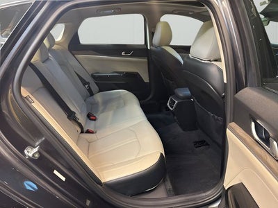 2022 Kia K5 EX