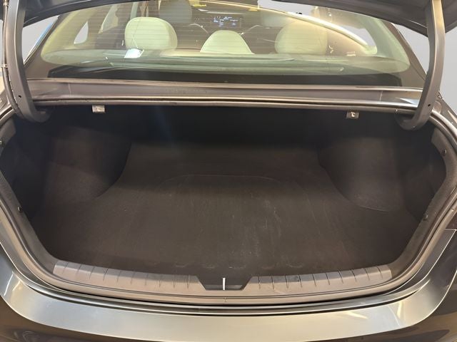 2022 Kia K5 EX