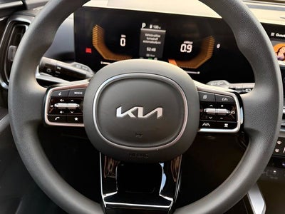 2024 Kia Sorento LX