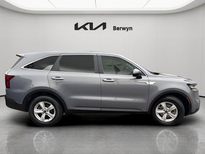 2022 Kia Sorento LX