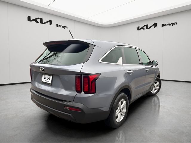 2022 Kia Sorento LX