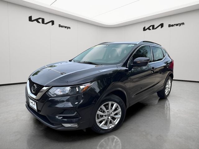 2022 Nissan Rogue Sport SV