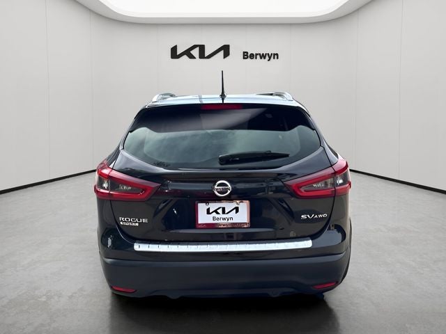 2022 Nissan Rogue Sport SV