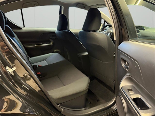 2016 Toyota Prius c Two