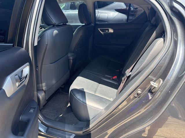2011 Lexus CT 200h Premium