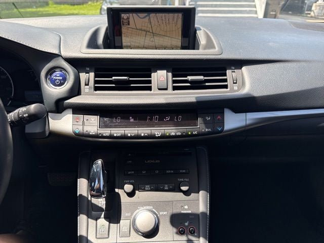 2011 Lexus CT 200h Premium
