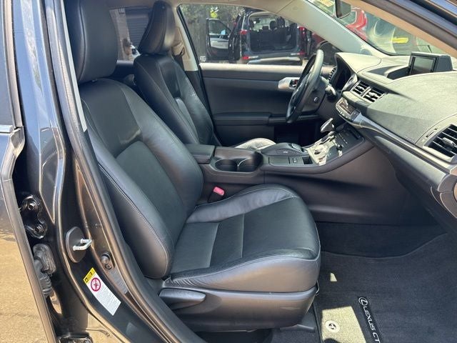 2011 Lexus CT 200h Premium