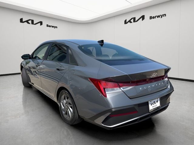 2024 Hyundai Elantra Hybrid Blue
