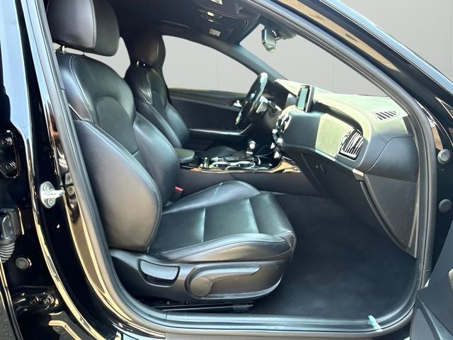 2021 Kia Stinger GT-Line