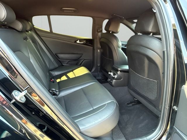 2021 Kia Stinger GT-Line
