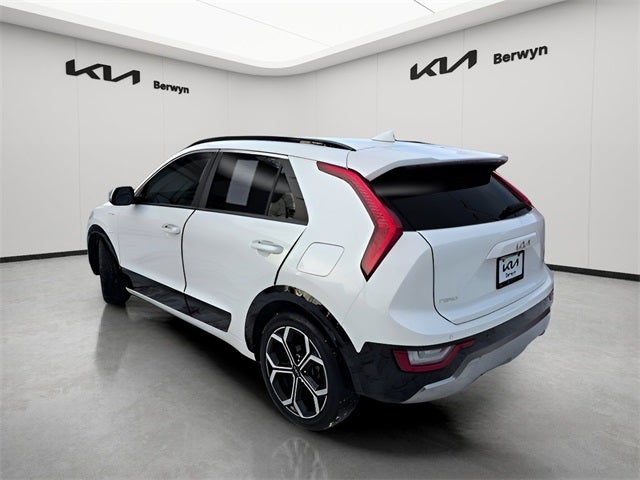 2023 Kia Niro Plug-In Hybrid SX