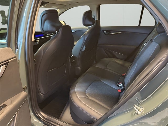 2023 Kia Niro Plug-In Hybrid SX