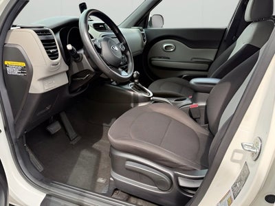 2017 Kia Soul Base