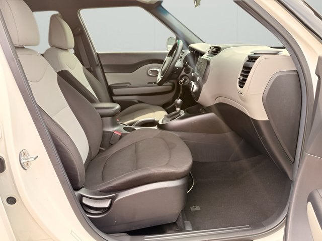 2017 Kia Soul Base