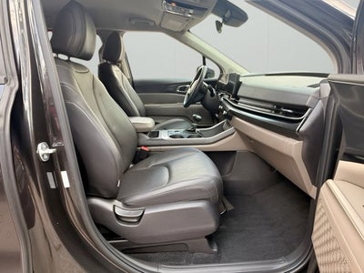 2025 Kia Carnival LXS