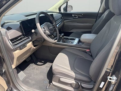 2025 Kia Carnival LX