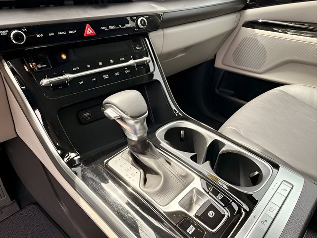 2023 Kia Carnival EX