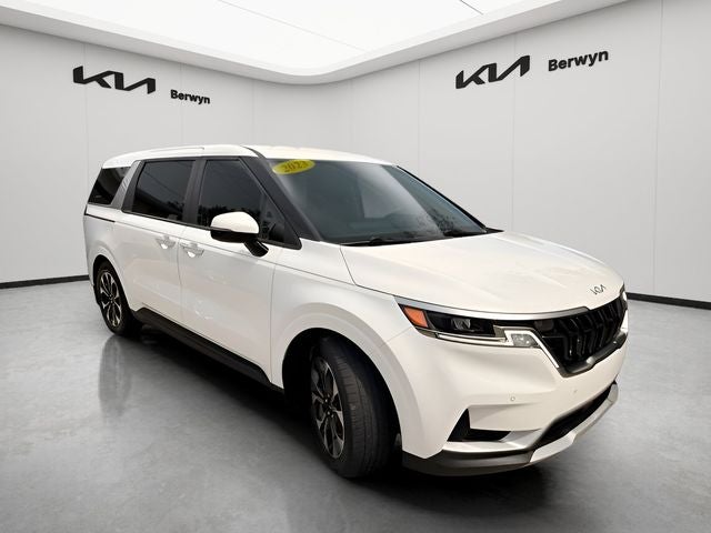 2023 Kia Carnival EX