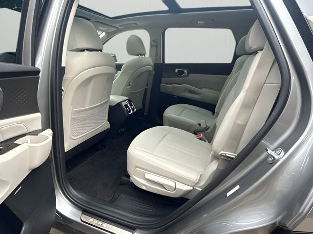 2023 Kia Sorento Plug-In Hybrid SX Prestige