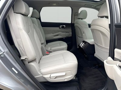 2023 Kia Sorento Plug-In Hybrid SX Prestige