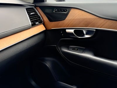 2020 Volvo XC90 T6 Inscription