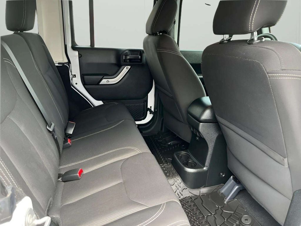 2018 Jeep Wrangler JK Unlimited Sahara