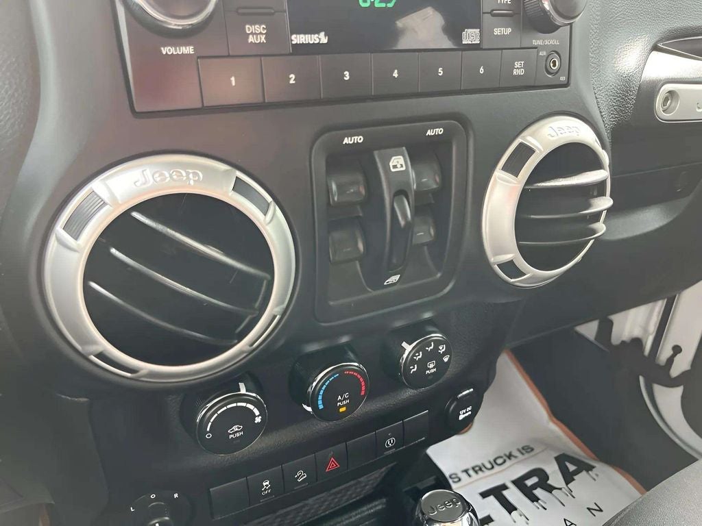 2018 Jeep Wrangler JK Unlimited Sahara