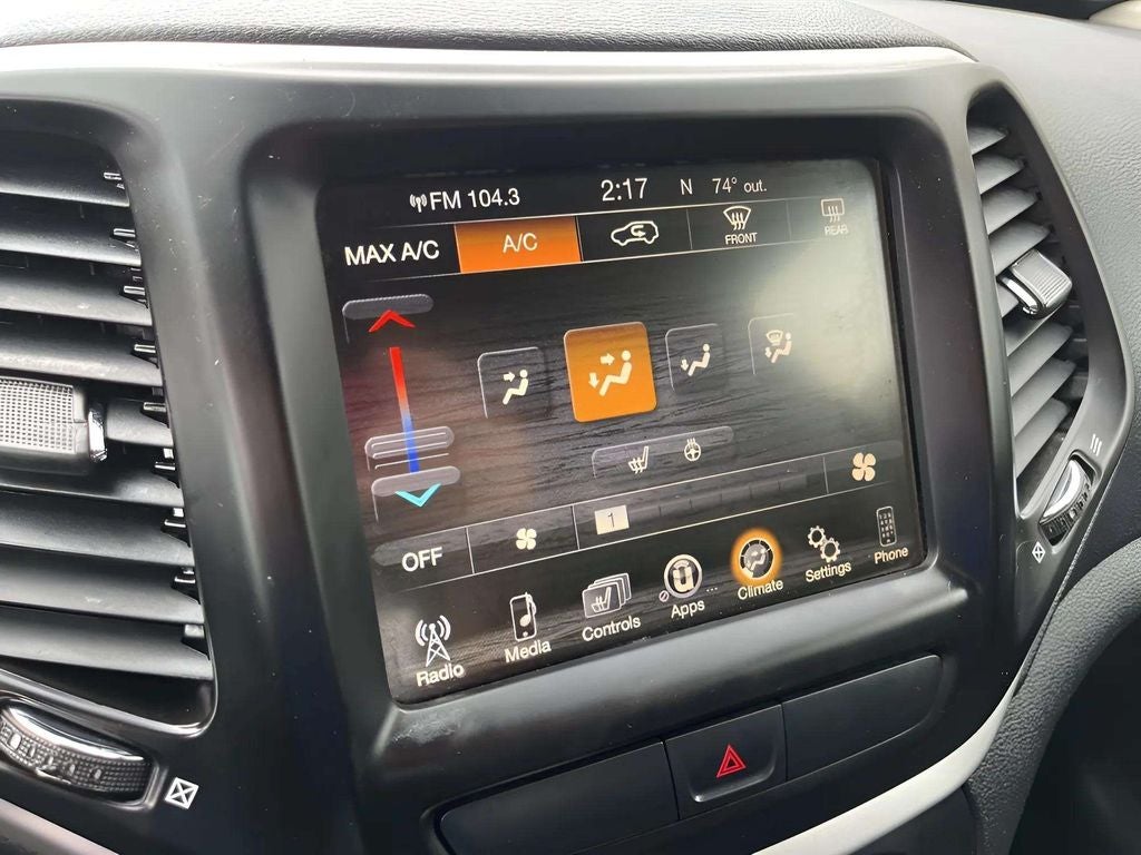 2018 Jeep Cherokee Latitude Plus