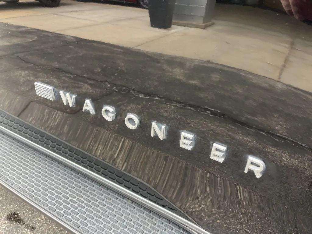 2022 Jeep Wagoneer Series III