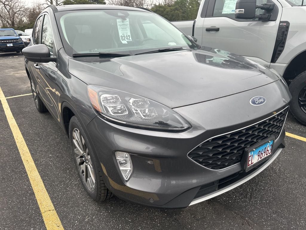 2022 Ford Escape Titanium