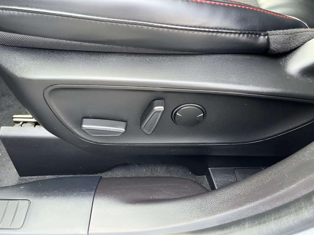 2023 Ford Escape Hybrid ST-Line Select
