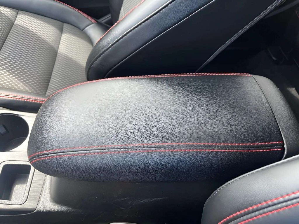 2023 Ford Escape Hybrid ST-Line Select