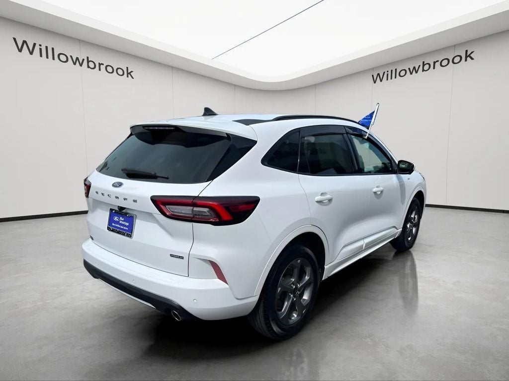 2023 Ford Escape Hybrid ST-Line Select