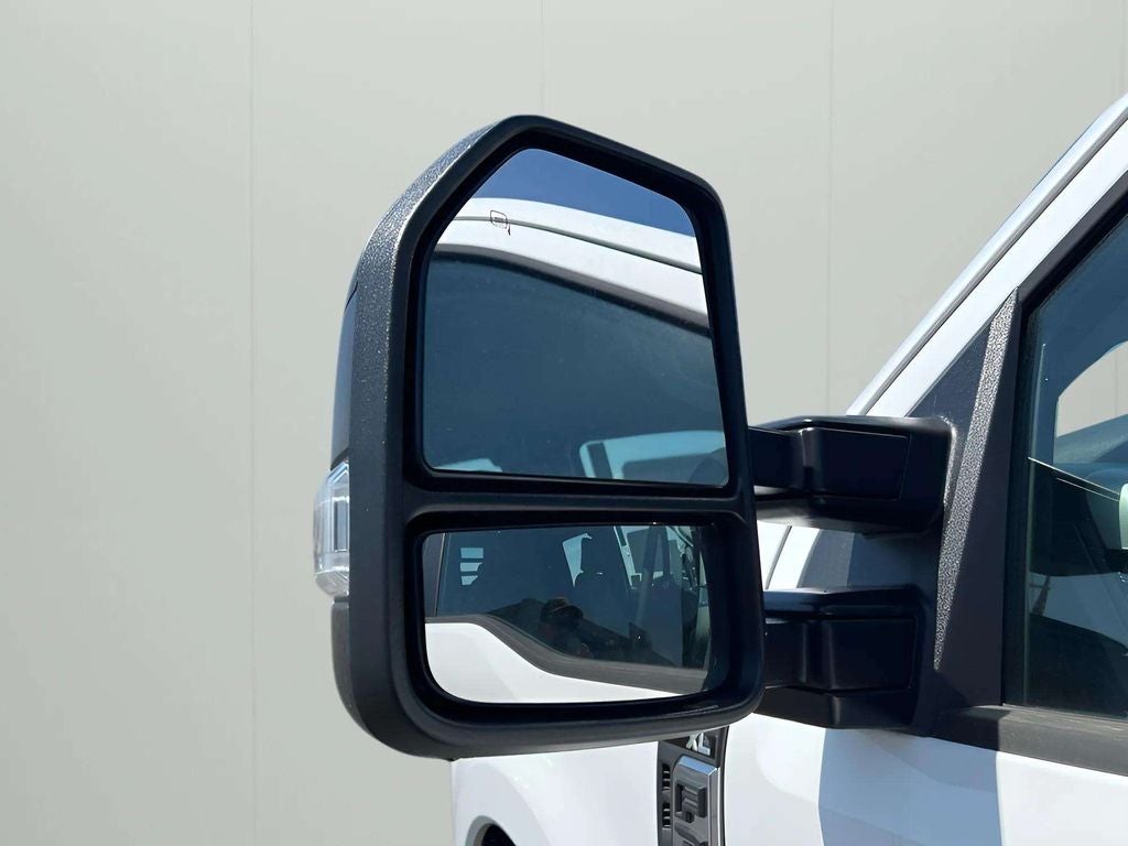 2024 Ford F-350SD XL SRW 8.5' Montana Platform/Hauler Body