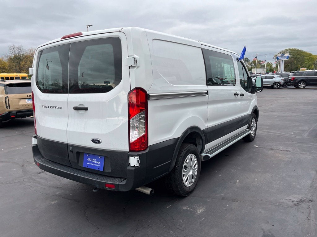 2025 Ford Transit-250 Base