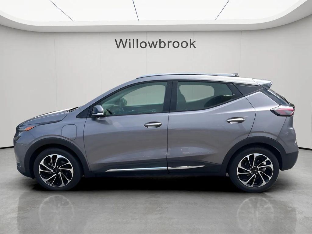 Used 2023 Chevrolet Bolt EUV Premier with VIN 1G1FZ6S05P4130710 for sale in Willowbrook, IL